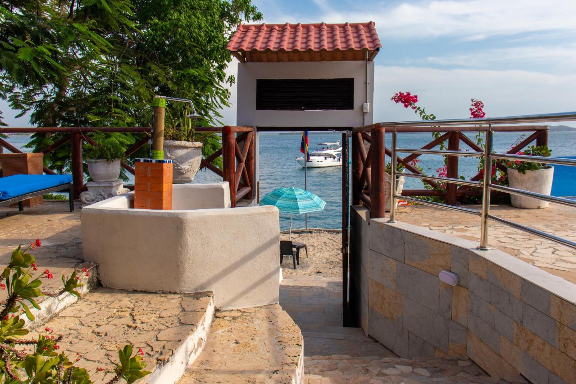 Hotel Isla Real Corregimiento Bocachica Exterior photo